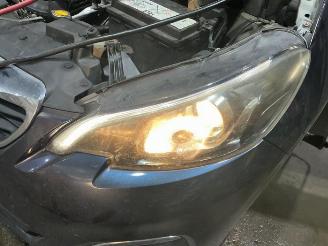 Peugeot 108 108, Hatchback, 2014 1.0 12V picture 25