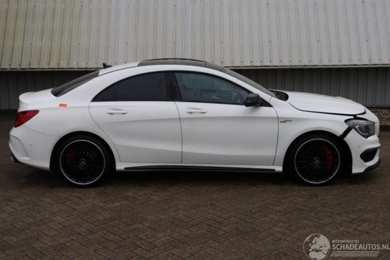 Mercedes Cla-klasse CLA AMG (117.3), Sedan, 2013 / 2019 2.0 CLA-45 AMG Turbo 16V