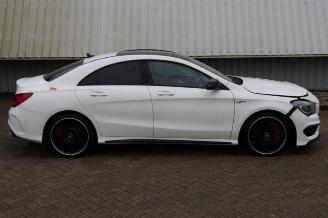 Vrakbiler auto Mercedes Cla-klasse CLA AMG (117.3), Sedan, 2013 / 2019 2.0 CLA-45 AMG Turbo 16V 2013/10