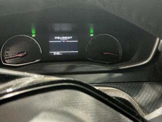 Peugeot 2008 2008 (UD/UK/UR/US/UX), MPV, 2019 1.2 VTi 12V PureTech 100 picture 20