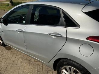 Hyundai I-30 i30 (GDHB5), Hatchback, 2011 1.6 GDI Blue 16V picture 15