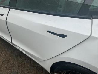 Tesla Model 3 Model 3, Sedan, 2017 Performance AWD 78 kWh picture 33