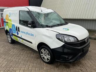Uttjänta bilar auto Fiat Doblo  2021/8