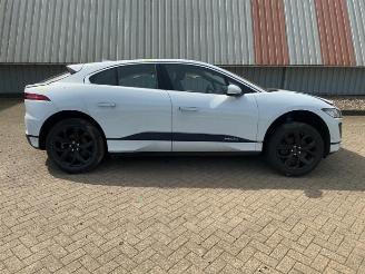 Jaguar I-Pace I-Pace, SUV, 2018 EV400 AWD picture 2