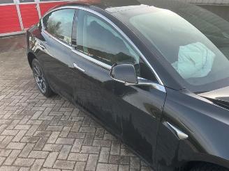 Tesla Model 3 Model 3, Sedan, 2017 Standard RWD Plus 60 kWh picture 6
