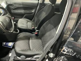 Mitsubishi Space-star Space Star (A0), Hatchback, 2012 1.2 12V picture 11