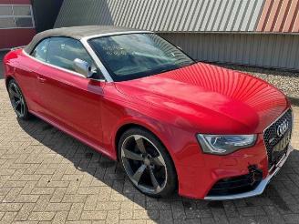 Coche siniestrado Audi Rs5 RS 5 (8F7), Cabrio, 2013 / 2015 4.2 V8 32V 2013