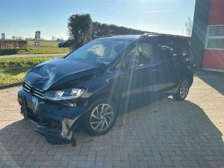 Uttjänta bilar auto Volkswagen Touran Touran (5T1), MPV, 2015 2.0 TDI 150 2017/12