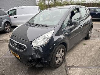 uszkodzony samochody osobowe Kia Venga 1.4 CVVT X-TRA 2012/4