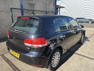 Schadeauto Volkswagen Golf 1.4 TSI TRENDLINE 2010/4