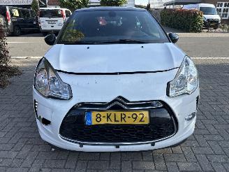 Citroën DS3 1.2 VTI BUSINESS picture 5