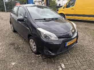 Avarii autoturisme Toyota Yaris 1.5 Full Hybrid Aspiration 2013/6