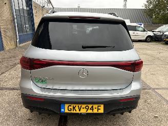 Mercedes EQB 250 + AMG LINE 7P 71  KWH picture 8