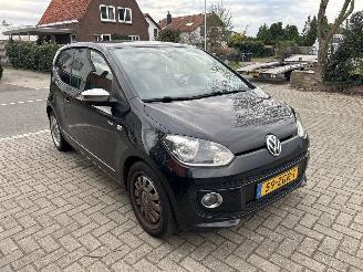 Schadeauto Volkswagen Up! 1.0 HIGH UP BLEUMOTION 2012/11