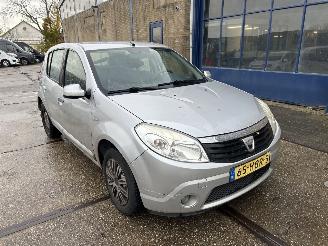 škoda osobní automobily Dacia Sandero 1.6 LAUREATE 2008/10