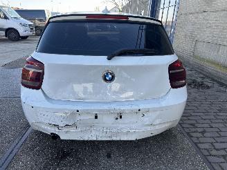 BMW 1-serie 114 I picture 6