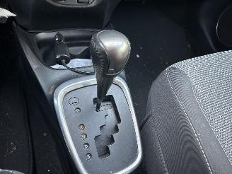 Toyota Yaris 1.5 HYBRID NOW picture 12