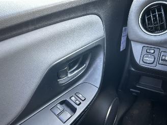 Toyota Yaris 1.5 HYBRID NOW picture 11