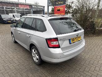 uszkodzony samochody osobowe Skoda Fabia 1.2 TSI Style  Busnessline Pro 2016/1