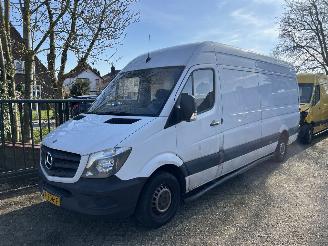 skadebil bedrijf Mercedes Sprinter 310 2.2 CDI 432 2015/9