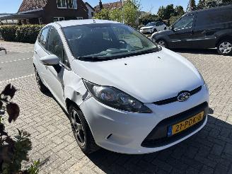 Schadeauto Ford Fiesta 1.25 LIMITED 2011/1