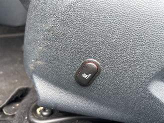 Ford Fiesta 1.6 GHIA picture 12