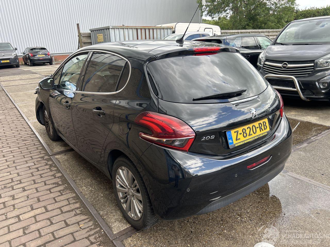 Peugeot 208 1.2 PURETECH BLEU PREMIUM