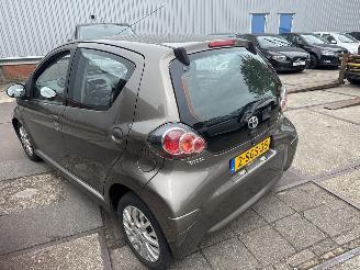 škoda osobní automobily Toyota Aygo 1.0  VVT-i Now 2013/10