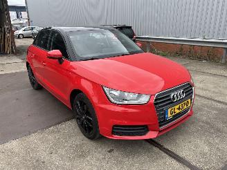 krockskadad bil auto Audi A1 SPORTBACK  1.4 TFSI PRO LINE 2015/7