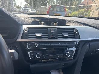 BMW 3-serie 320 I LUXURY EDITION picture 8