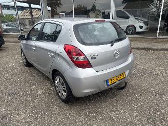 Hyundai I-20 1.2  I- Motion picture 3