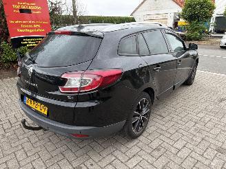 uszkodzony samochody osobowe Renault Mégane Estate 1.2 TCe  BOSE 2013/6