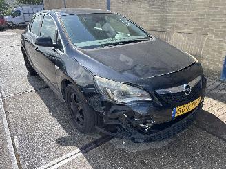 Opel Astra 1.6 TURBO SPORT picture 2