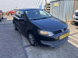 Vaurioauto  passenger cars Volkswagen Polo 1.2 12V TRENDLINE 2012/3