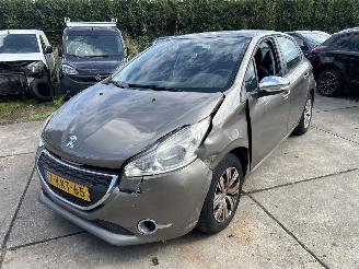 Peugeot 208 1.2  VTI ACTIVE picture 4