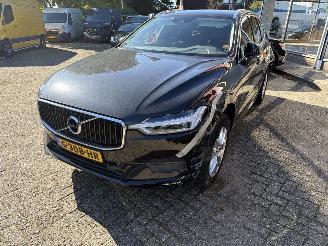 krockskadad bil auto Volvo Xc-60 2.00T5  Momentum 2018/9