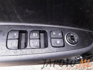 Hyundai I-10 i10 (B5), Hatchback, 2013 / 2019 1.0 12V picture 8