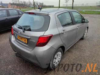 Toyota Yaris Yaris III (P13), Hatchback, 2010 / 2020 1.0 12V VVT-i picture 4