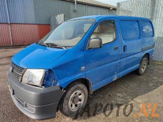 Dezmembrări autoturisme Toyota Hi-Ace HiAce II, Bus, 1995 / 2012 2.5 D4-D 117 4x4 2008/6