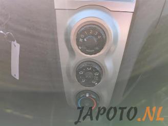 Toyota Yaris Yaris II (P9), Hatchback, 2005 / 2014 1.8 16V VVT-i TS picture 13