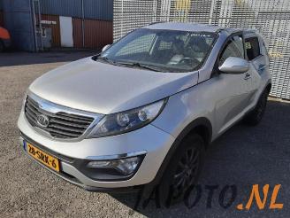 Auto da rottamare Kia Sportage Sportage (SL), Terreinwagen, 2010 / 2016 2.0 CVVT 16V 4x2 2012/2