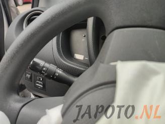 Toyota Urban Cruiser Urban Cruiser, SUV, 2009 / 2016 1.33 Dual VVT-I 16V 2WD picture 12