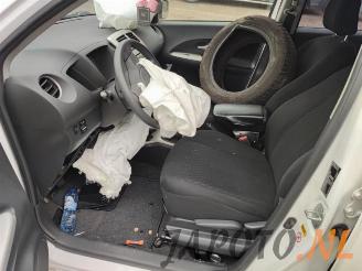 Toyota Urban Cruiser Urban Cruiser, SUV, 2009 / 2016 1.33 Dual VVT-I 16V 2WD picture 10