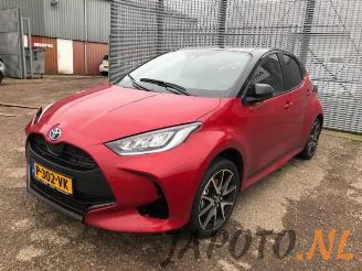 Vrakbiler auto Toyota Yaris Yaris IV (P21/PA1/PH1), Hatchback, 2020 1.5 12V Hybrid 2022/4