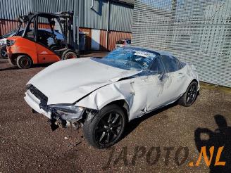 disassembly passenger cars Mazda MX-5 MX-5 (ND), Cabrio, 2015 1.5 Skyactiv G-131 16V 2017/1
