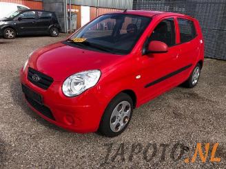 Auto da rottamare Kia Picanto Picanto (BA), Hatchback, 2004 / 2011 1.0 12V 2010/1