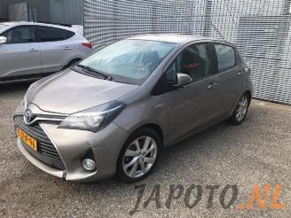 Autoverwertung Toyota Yaris Yaris III (P13), Hatchback, 2010 / 2020 1.5 16V Hybrid 2015/1