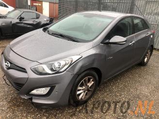 Dezmembrări autoturisme Hyundai I-30 i30 (GDHB5), Hatchback, 2011 1.6 CRDi 16V VGT 2012/5