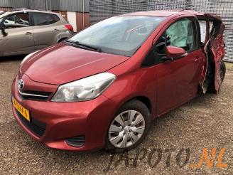Uttjänta bilar auto Toyota Yaris Yaris III (P13), Hatchback, 2010 / 2020 1.33 16V Dual VVT-I 2011/11