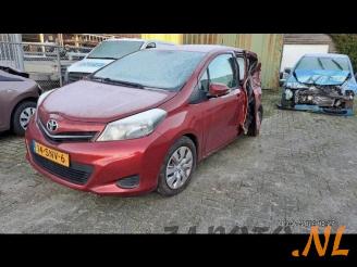 Auto da rottamare Toyota Yaris Yaris III (P13), Hatchback, 2010 / 2020 1.33 16V Dual VVT-I 2011/11